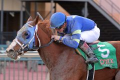Kisses for Emily with Dylan Davis win The Society Hill at Parx on March 8, 2022. Photo By: Chad B. Harmon